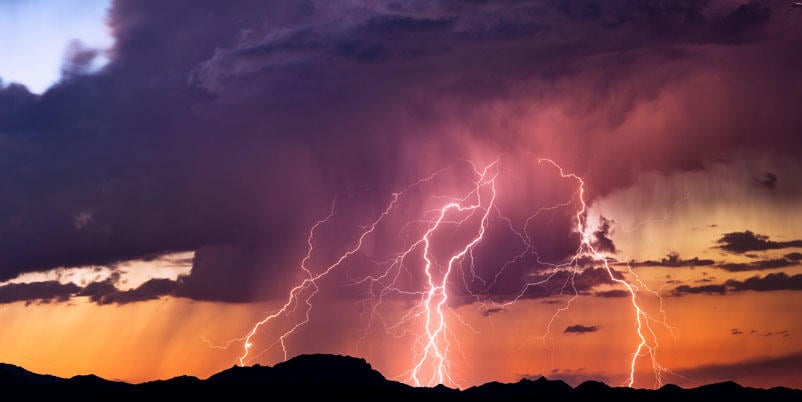 Orages Meteo France Place 30 Departements En Vigilance Jaune