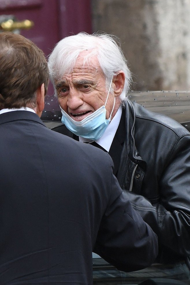 Jean Paul Belmondo En 2020 Lors Des Obseques De Guy Bedos Planet