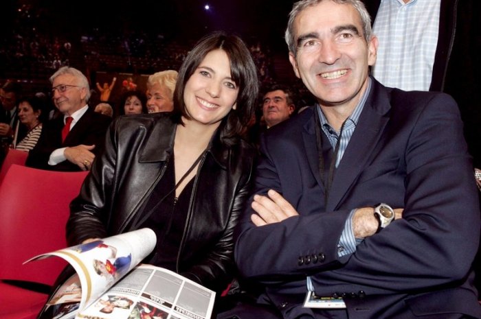 Raymond Domenech et Estelle Denis en 2004
