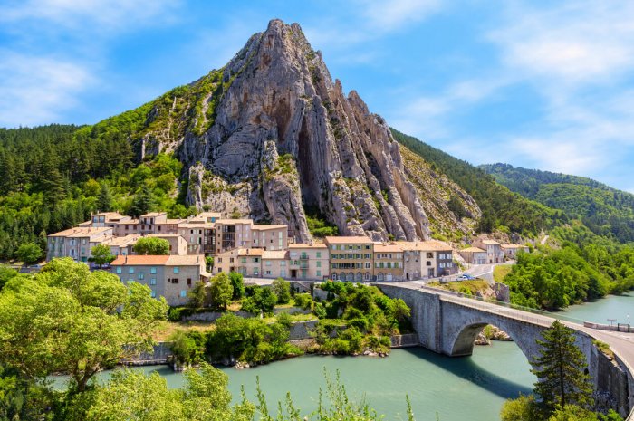 Dans Les Alpes-De-Haute-Provence 