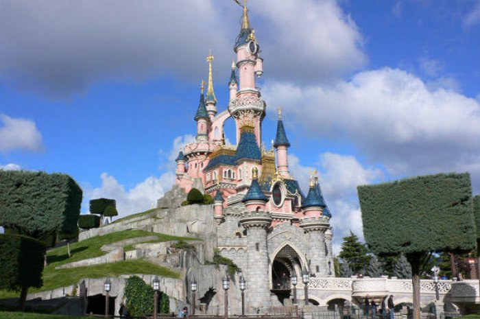 3. Disneyland Paris (Marne-la-Vallée, France)