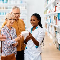 Tests, délivrance d'antibiotiques... Trouvez-vous utiles les nouvelles attributions des pharmaciens ?