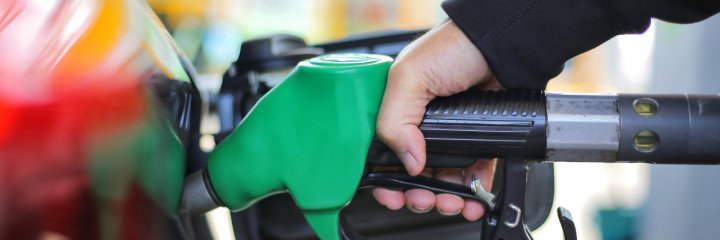 Automobile. Plein de carburant : pourquoi il ne faut jamais remplir votre  réservoir à ras bord