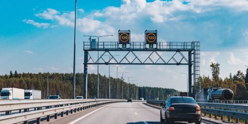 Qu'est ce que cette "ligne rouge" qui apparait sur certaines autoroutes ?