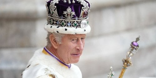 Charles III : scandale et nouvelles révélations sur sa fortune cachée ! 