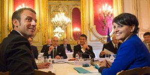 Najat Vallaud-Belkacem, Emmanuel Macron… où en sont les "chouchous" de François Hollande ?