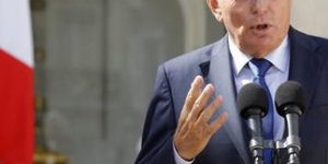 Ayrault : Faut-il changer de Premier ministre ?