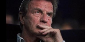 Fin de vie : Kouchner contre le mot "euthanasie" parce qu'il y a "nazi" dedans