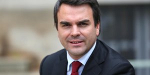 Thomas Thévenoud quitte le PS mais reste député, son épouse "mise en congé"