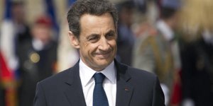 Paraître plus "modéré" : la nouvelle stratégie de Nicolas Sarkozy ?