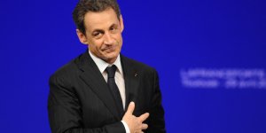 Champagne et truffes : dans les coulisses de la campagne présidentielle de Nicolas Sarkozy