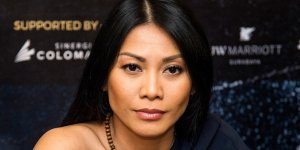 Compagnons, James Bond Girl, star de la télé en Asie... Les secrets de la chanteuse Anggun