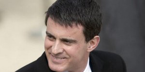 Impôts : Valls promet une sortie pour 650 000 ménages modestes