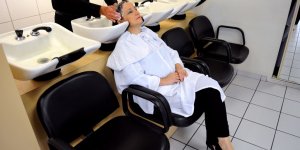 Salons de coiffure : ce qu'il pourrait se passer dès le 11 mai