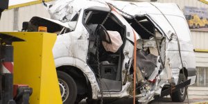 Allier : une collision entre un minibus et un camion fait 12 morts
