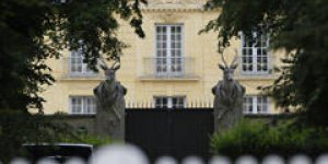Affaire Hollande-Gayet : pourquoi Trierweiler a voulu aller à La Lanterne 