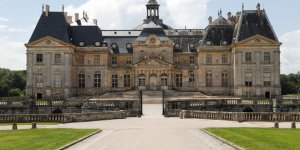 Vaux-le-Vicomte : ils séquestrent les châtelains et volent des millions d’euros