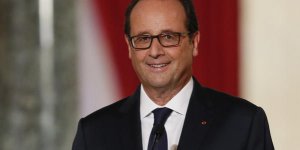 François Hollande fatigué : ses petits lapsus autour de la vente du Rafale