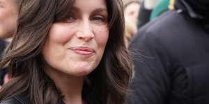 La vie d'Orlando Accorsi, fils de Laetitia Casta : famille, parcours artistique, amour 