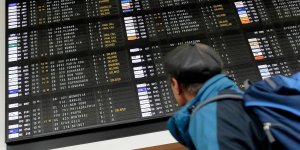 En escale à Lyon, 110 passagers se font "voler" leur avion