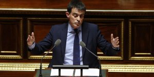 Manuel Valls engage la responsabilité du gouvernement sur le vote de la loi Macron