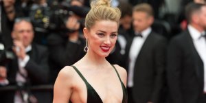 Amber Heard : florilège de ses apparitions sexy sur le tapis rouge
