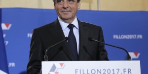 François Fillon toujours candidat : découvrez les réactions des internautes 