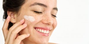 Top 10 idées de cadeau pour une adepte de skincare !