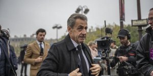 Nicolas Sarkozy revient sur le jour où il a annoncé à 400 personnes le décès de leurs proches dans le crash d’avion Rio-Paris