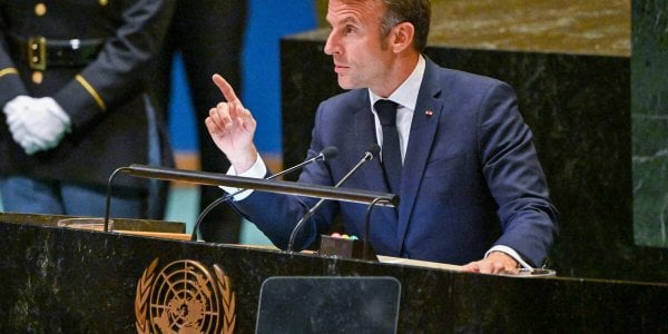 La destitution d'Emmanuel Macron validée le 2 octobre ?