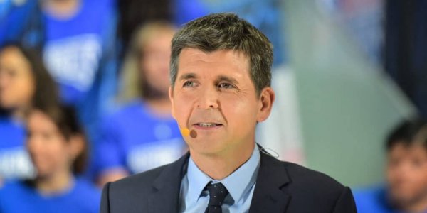 Thomas Sotto livre message inattendu à son présumé rival, : "A toi Laurent Delahousse, je sais tout..."