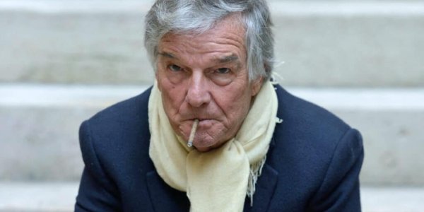 Benoît Jacquot : le cinéaste mis en examen pour viols sur les actrices Julia Roy et Islid Le Besco