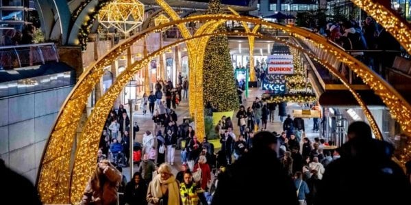 Vous êtes prêts pour les soldes d’hiver 2025 ? Voici la liste des dates en France pour le mois Blanc !