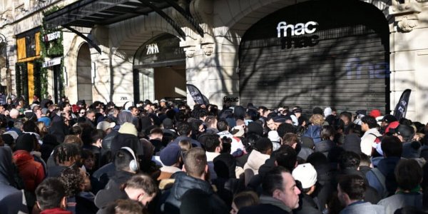 3 000 personnes et 200 mètres de queue : La Fnac des Champs-Élysées ferme dans la tourmente