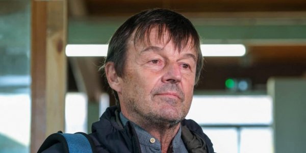 "Quand j’ouvre, il est en slip", nouveau témoignage sordide d’une journaliste contre Nicolas Hulot