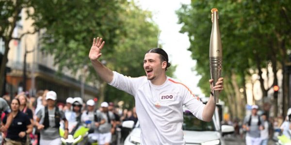 "Comment ça mon 06 ? On garde cette barrière entre nous", Pierre Garnier recadre un journaliste