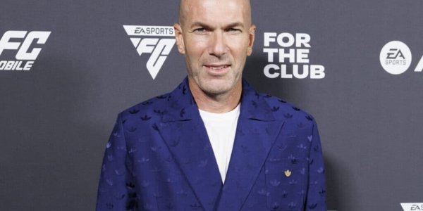 Zinédine Zidane : "une entaille de 15 centimètres" causée par Benjamin Castaldi et son couteau lors d’un événement caritatif