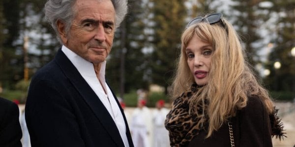 Bernard-Henri Levy : 31 ans de mariage avec Arielle Dombasle, et toujours ce gros blocage…