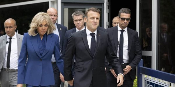 Emmanuel et Brigitte Macron en deuil : le couple présidentiel face à la mort d’un proche