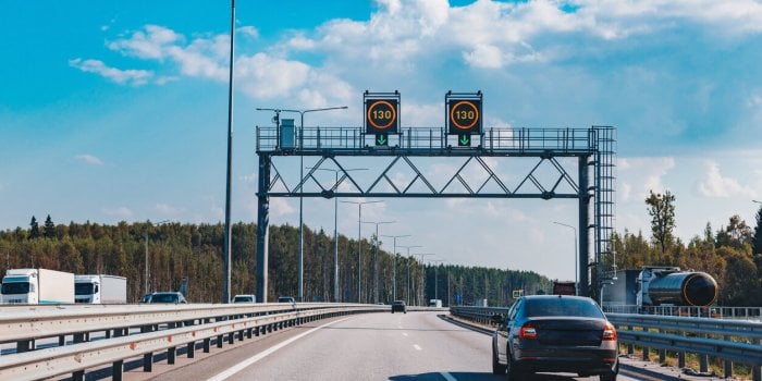 Qu'est ce que cette "ligne rouge" qui apparait sur certaines autoroutes ?