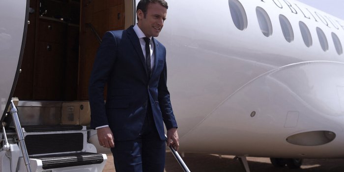 Les coûteux voyages de Macron épinglé par la Cour des comptes