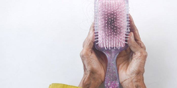 Forcapil : Le meilleur complément alimentaire pour la perte de cheveux liée à la vieillesse