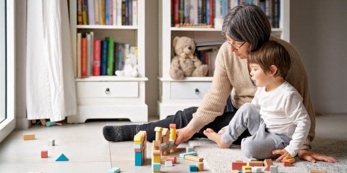 Assistante maternelle retraitée