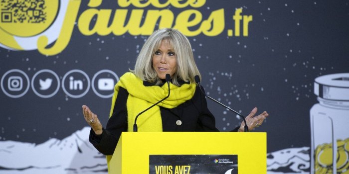 Pièces Jaunes 2023 : Toutes Les Apparitions Canons De Brigitte Macron