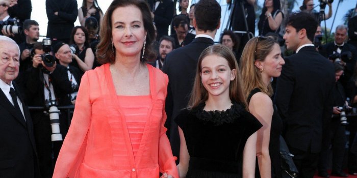 Carole Bouquet et sa petite-fille sur le tapis rouge : le clan Rassam fait sensation &agrave; Cannes 