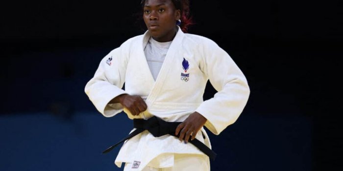 Paris 2024 : Clarisse Agbegnenou « dans le coma » et presque morte », la judokate française obligée d’être réanimée