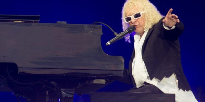 Michel Polnareff sort un nouvel album et c’est votre dernière chance de le voir en tournée