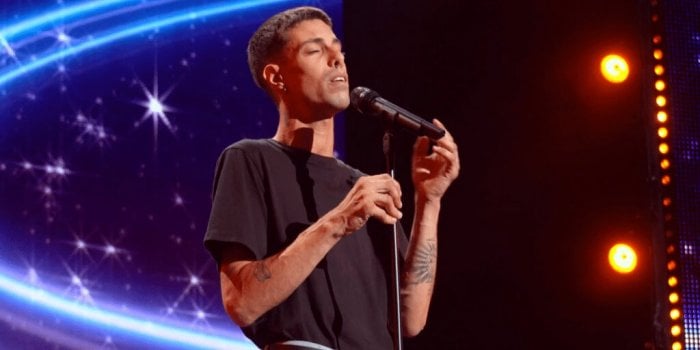 "La France a un incroyable talent" : atteint du syndrome Gilles de la Tourette, Hélène Segara lui offre un Golden buzzer