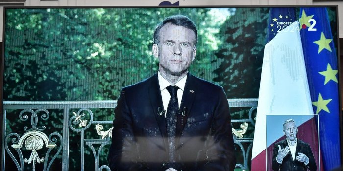 Dissolution de l'Assemblée nationale : l'annonce télévisée d'Emmanuel Macron décryptée par un expert en analyse gestuelle et comportementale